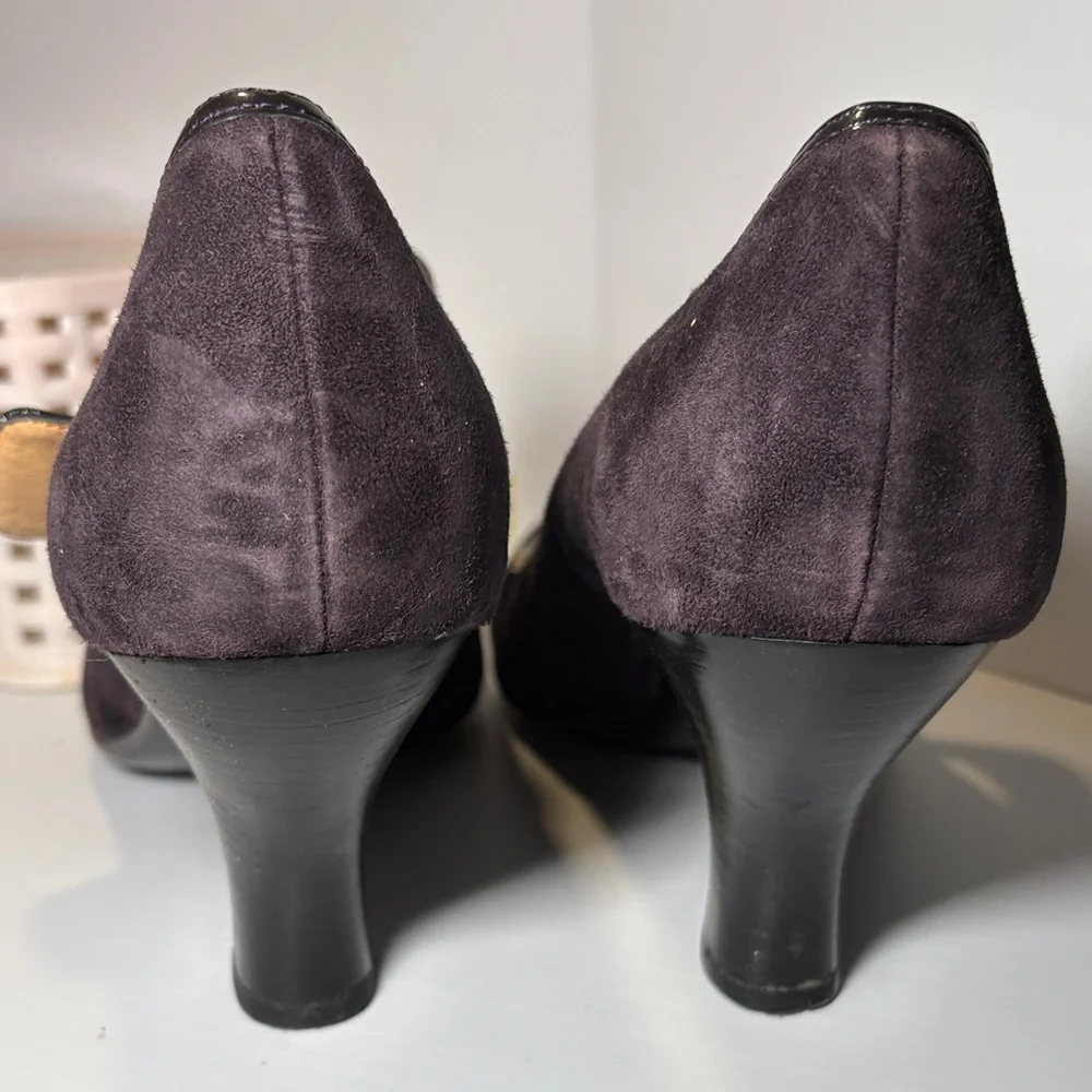 Sofft Women's heels. Size 12. Listed as black suede is a deep deep purpley black